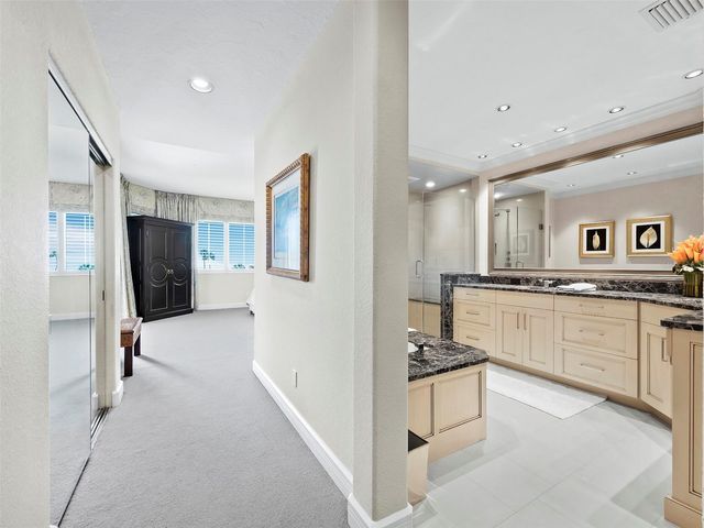 2185 GULF OF MEXICO DRIVE 212, Longboat Key, FL 34228