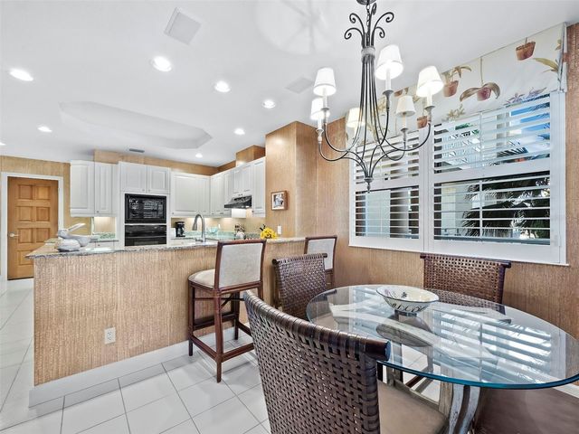 2185 GULF OF MEXICO DRIVE 212, Longboat Key, FL 34228
