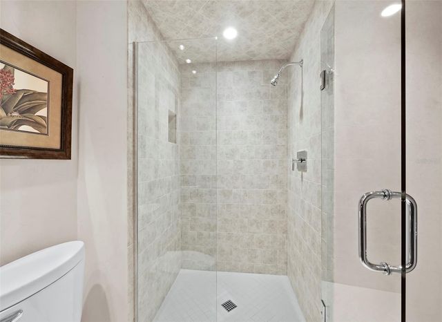 2185 GULF OF MEXICO DRIVE 212, Longboat Key, FL 34228