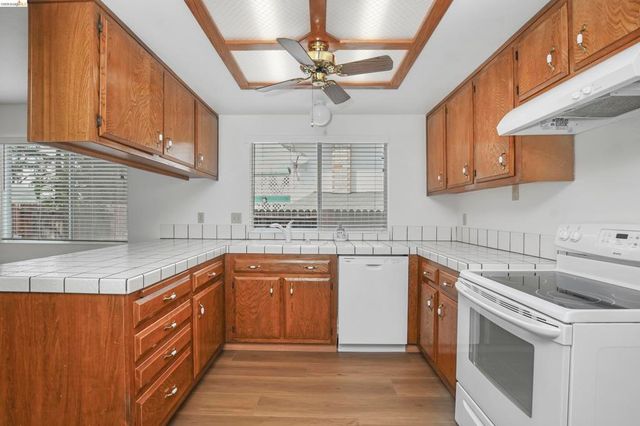 2213 Navarro Ct, Antioch, CA 94509