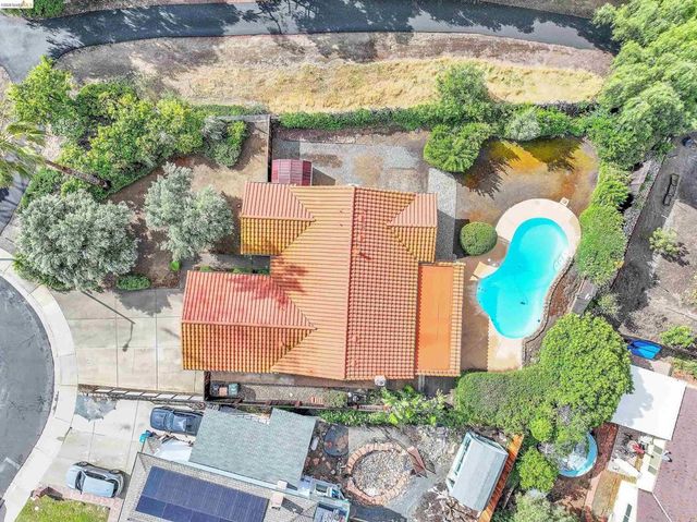 2213 Navarro Ct, Antioch, CA 94509