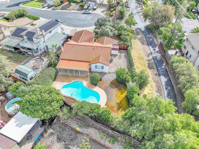 2213 Navarro Ct, Antioch, CA 94509