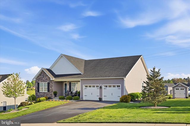 189 CEDARLYN DR, York, PA 17408