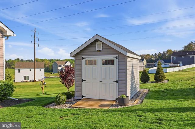 189 CEDARLYN DR, York, PA 17408