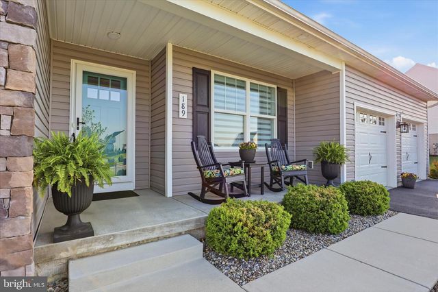 189 CEDARLYN DR, York, PA 17408