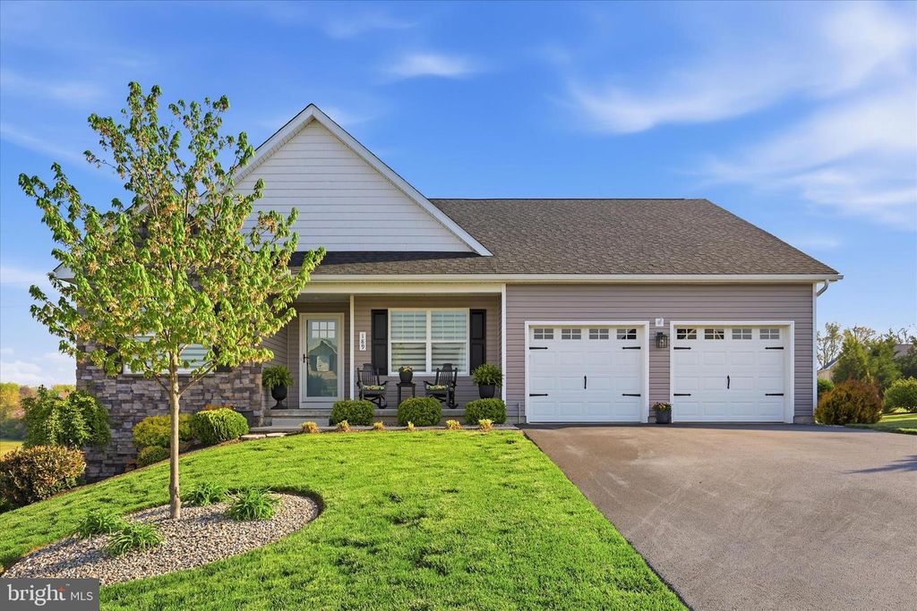 189 CEDARLYN DR, York, PA 17408