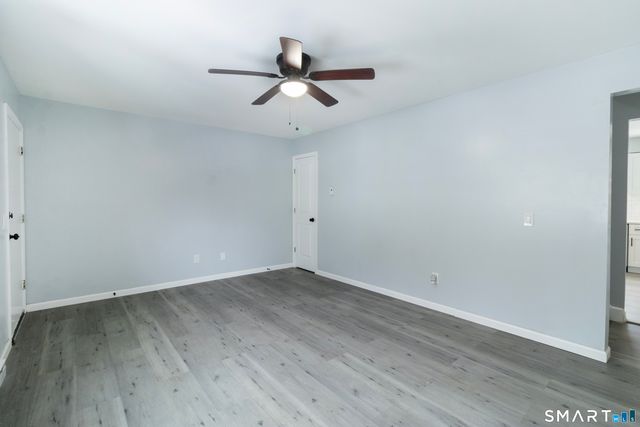 63 Briarwood Lane E, Branford, CT 06405