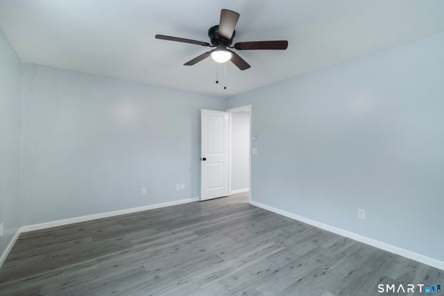 63 Briarwood Lane E, Branford, CT 06405