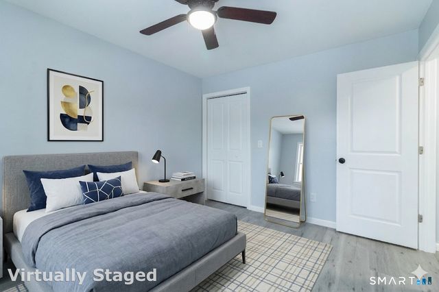 63 Briarwood Lane E, Branford, CT 06405