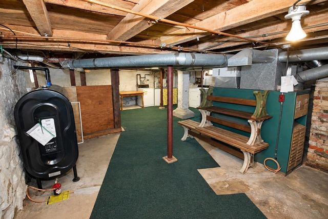 13 Fremont Place, Lynn, MA 01902