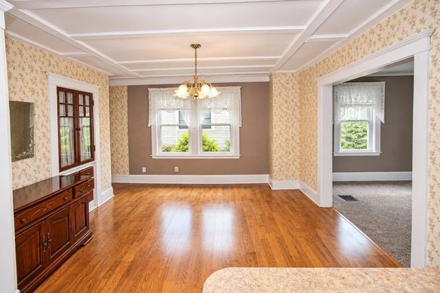 13 Fremont Place, Lynn, MA 01902