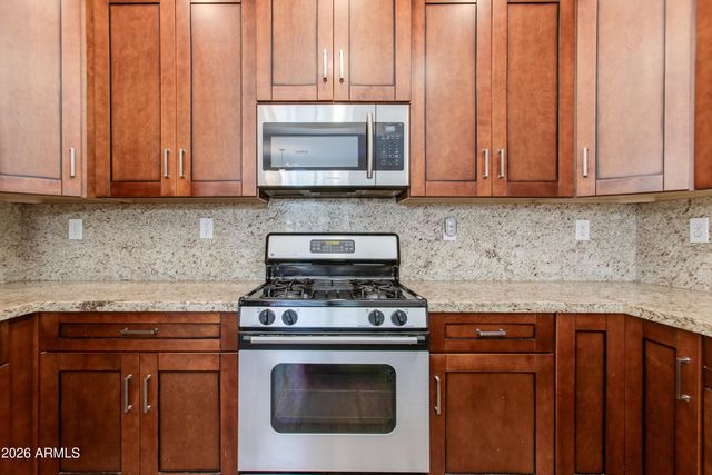 1707 W TWAIN Court, Anthem, AZ 85086