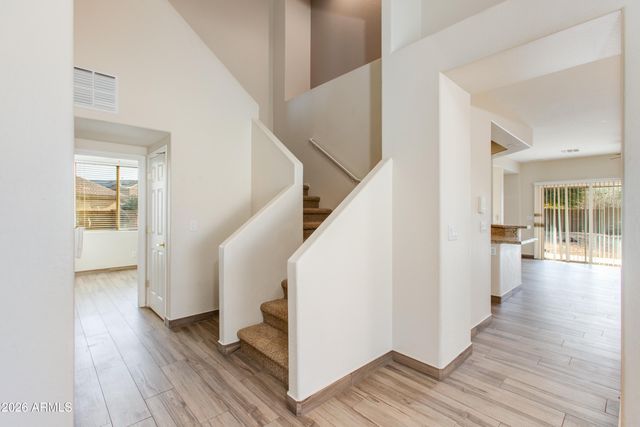 1707 W TWAIN Court, Anthem, AZ 85086