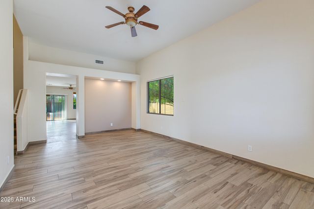 1707 W TWAIN Court, Anthem, AZ 85086