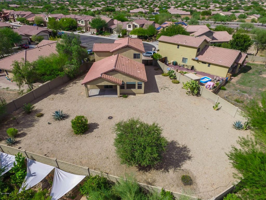 1707 W TWAIN Court, Anthem, AZ 85086