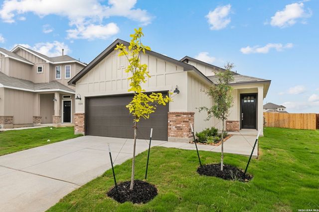 743 Langston, New Braunfels, TX 78130