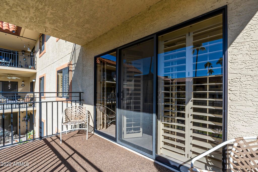 10330 W THUNDERBIRD Boulevard B204, Sun City, AZ 85351 — photo 4