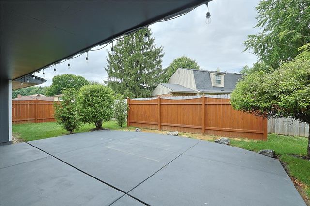 8910 Springrun Lane, Washington Twp, OH 45458