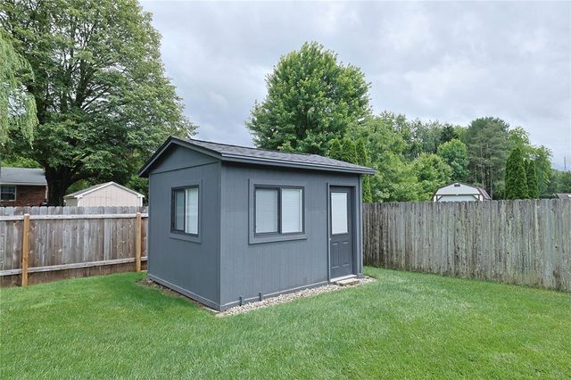 8910 Springrun Lane, Washington Twp, OH 45458