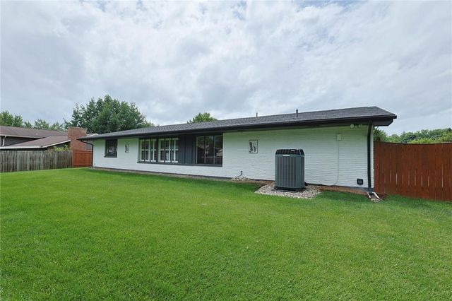 8910 Springrun Lane, Washington Twp, OH 45458