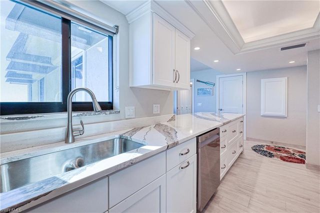 2800 ESTERO BLVD PH2, Fort Myers Beach, FL 33931