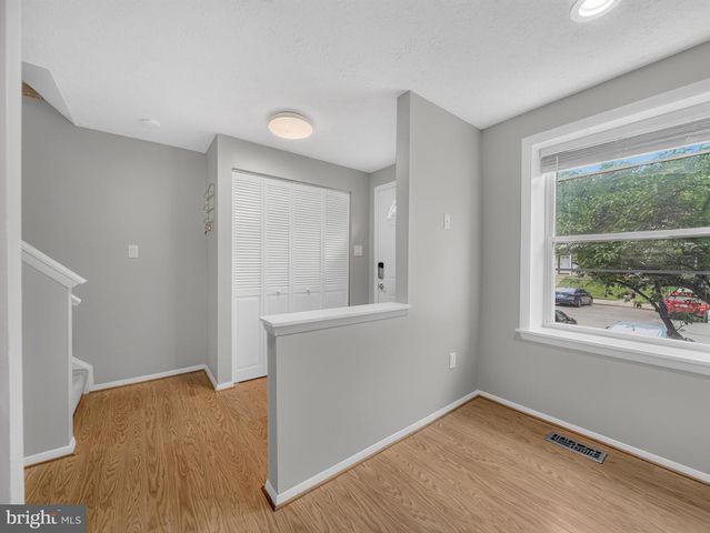 7648 FAIRBANKS CT, Hanover, MD 21076