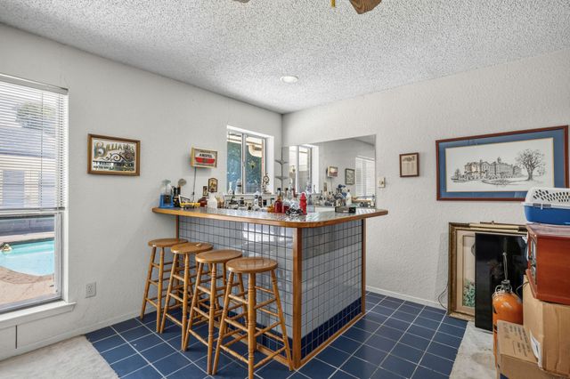 1223 Heather Street, Grapevine, TX 76051