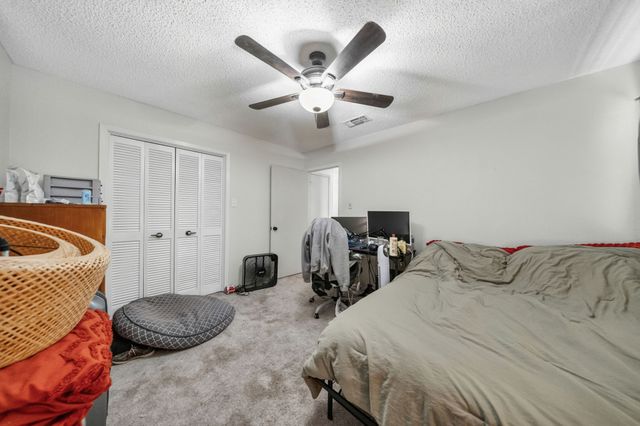 1223 Heather Street, Grapevine, TX 76051