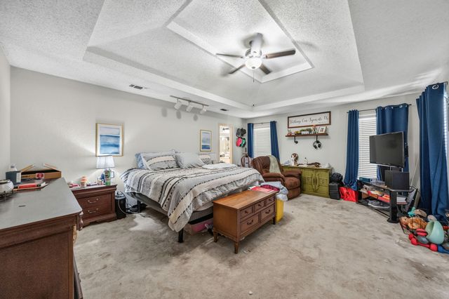 1223 Heather Street, Grapevine, TX 76051