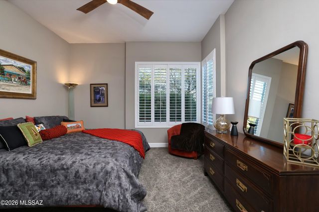 917 W Enclave Canyon Court, Oro Valley, AZ 85755