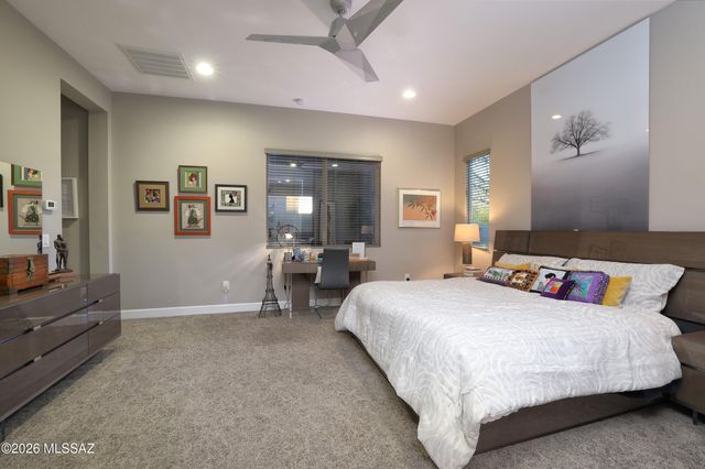 917 W Enclave Canyon Court, Oro Valley, AZ 85755