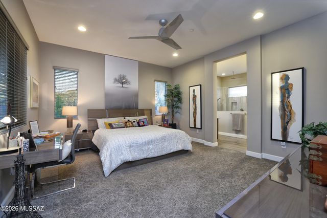 917 W Enclave Canyon Court, Oro Valley, AZ 85755