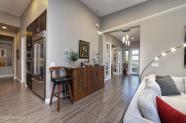 917 W Enclave Canyon Court, Oro Valley, AZ 85755