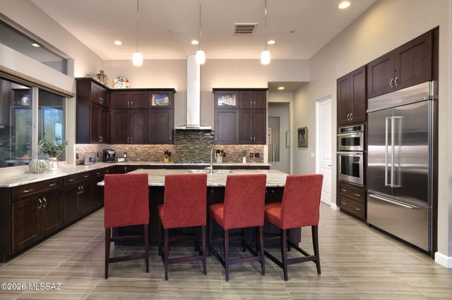 917 W Enclave Canyon Court, Oro Valley, AZ 85755