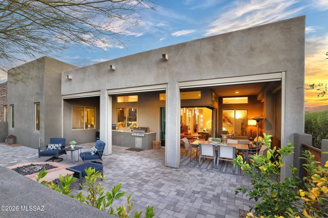 917 W Enclave Canyon Court, Oro Valley, AZ 85755