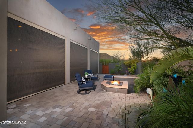917 W Enclave Canyon Court, Oro Valley, AZ 85755