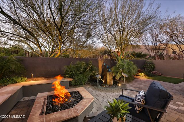 917 W Enclave Canyon Court, Oro Valley, AZ 85755