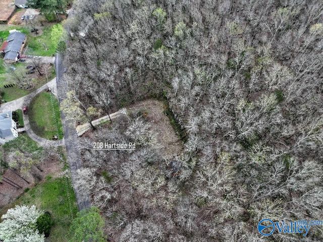 208 Hartside Road, Owens Cross Roads, AL 35763