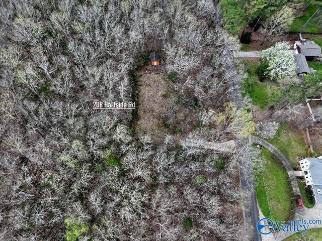208 Hartside Road, Owens Cross Roads, AL 35763