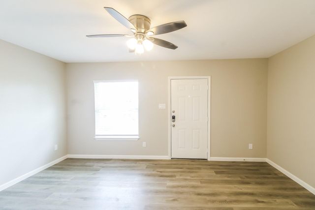 616 Center Street, Pasadena, TX 77506