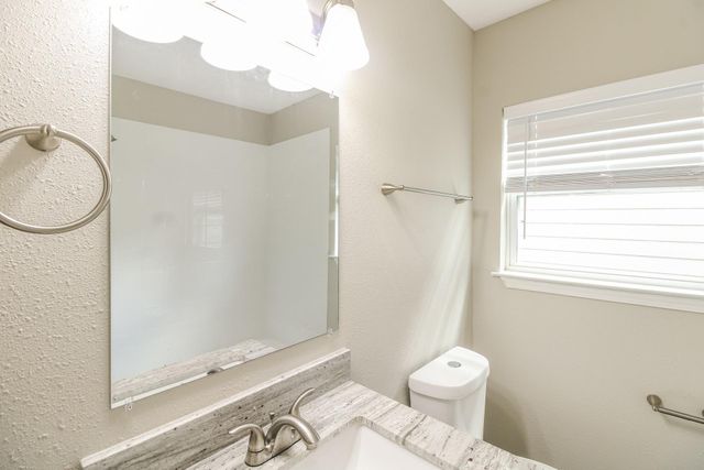 616 Center Street, Pasadena, TX 77506