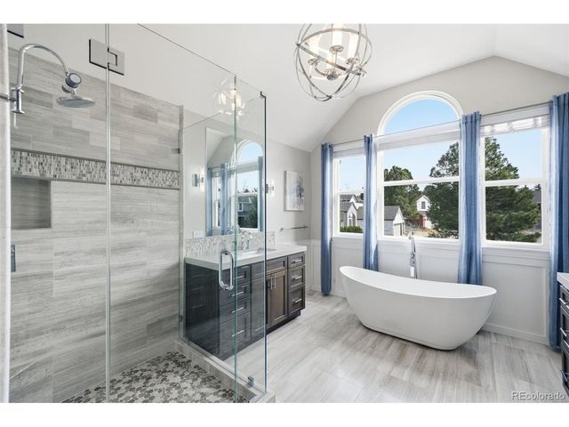 6879 Ingleton Dr, Castle Pines, CO 80108