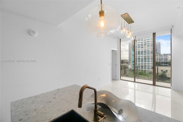 2678 Tigertail Ave 715, Miami, FL 33133