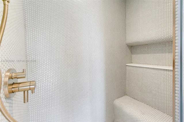 2678 Tigertail Ave 715, Miami, FL 33133