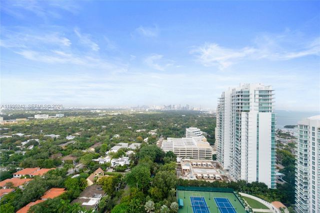 2678 Tigertail Ave 715, Miami, FL 33133