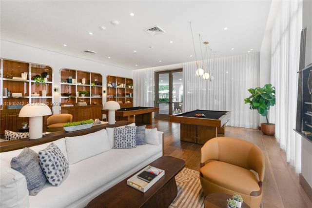 2678 Tigertail Ave 715, Miami, FL 33133