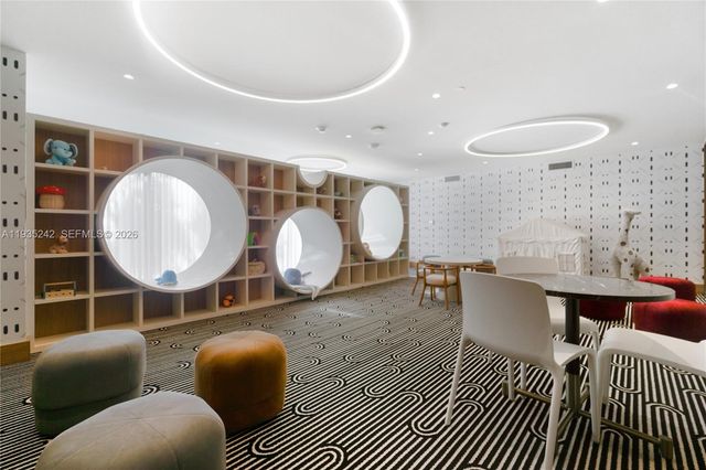 2678 Tigertail Ave 715, Miami, FL 33133