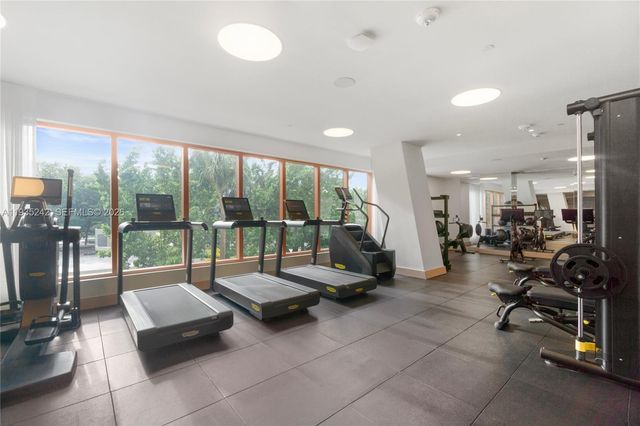 2678 Tigertail Ave 715, Miami, FL 33133