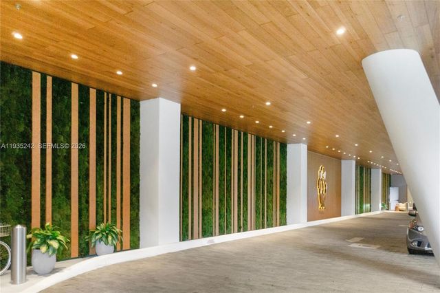 2678 Tigertail Ave 715, Miami, FL 33133