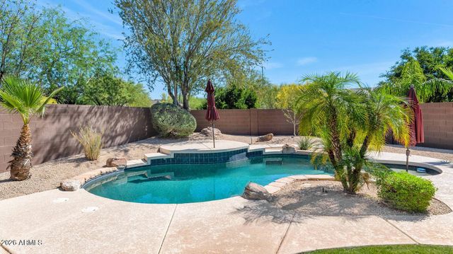 5902 W GAMBIT Trail, Phoenix, AZ 85083